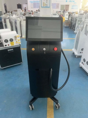 laser 755nm 808nm 1064nm de diode de la machine 3d d'épilation de 1200w 1600w