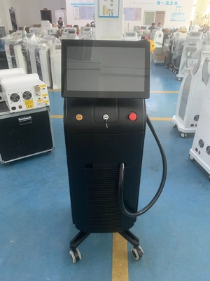 Machine d'épilation au laser à diode de titane soprano 4k 50j / cm2