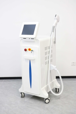 Soprano à haute puissance à double poignée épilation laser à diode 4 longueur d'onde glace platine titane pour épilation