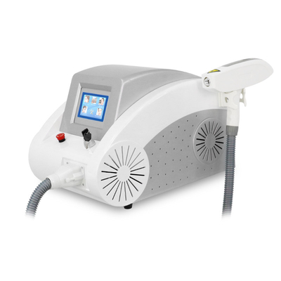 Portable Nd YAG Laser Q Switch Marque de naissance Chloasma Pigment élimination de tatouage machine de beauté de blanchiment de peau