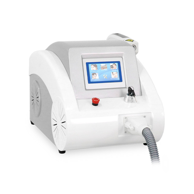 Portable Nd YAG Laser Q Switch Marque de naissance Chloasma Pigment élimination de tatouage machine de beauté de blanchiment de peau