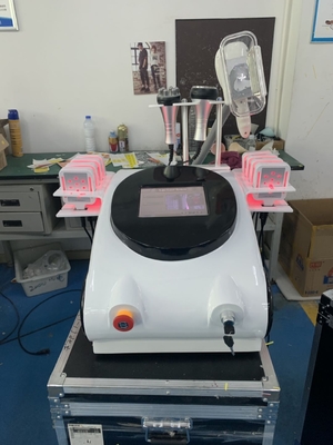 Professionnel 4 en 1 Freeze Beauty Lipo Laser pour réduire la forme du corps