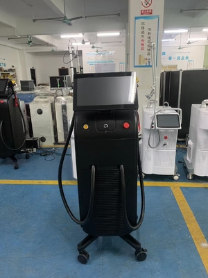 2024 Nouveau épilateur de titane à glace à vitesse diode Laser épilation Salon d'équipement pour la beauté