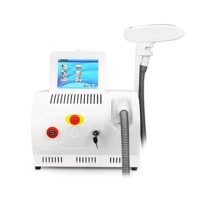 Prix d'usine Portable Q switch Nd Yag Laser blanchiment de la peau éclaircissement Laser machine à enlever le tatouage