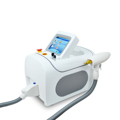 Machine laser à 3 longueurs d'onde portable pour le retrait de tatouage 1064nm Q commuté Nd Yag