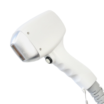 1600W Laser 755nm 808nm 940nm 1064nm 4 Longueur d'onde Diode Laser Machine d'épilation Utilisation pour les équipements de salon de beauté