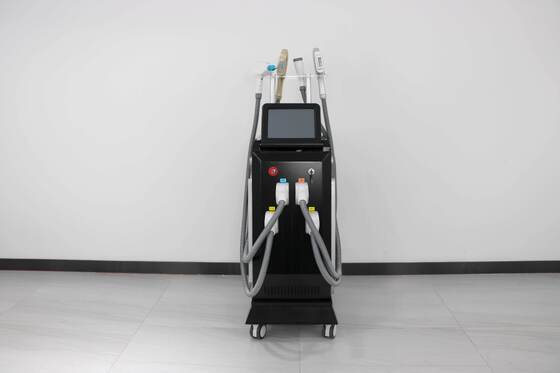machine de beauté verticale 4 en 1 dispositif de beauté multifonctionnel et système d'épilation au laser