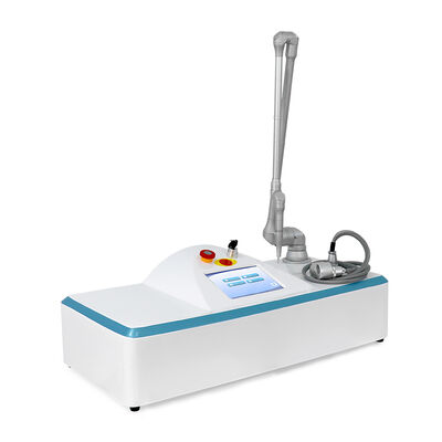 Instrument médical portatif de Salon de soins de la peau d'entreprise de réparation de cicatrice fractionnée de Laser de CO2 de 40W