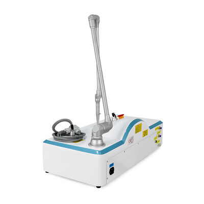 Instrument médical portatif de Salon de soins de la peau d'entreprise de réparation de cicatrice fractionnée de Laser de CO2 de 40W